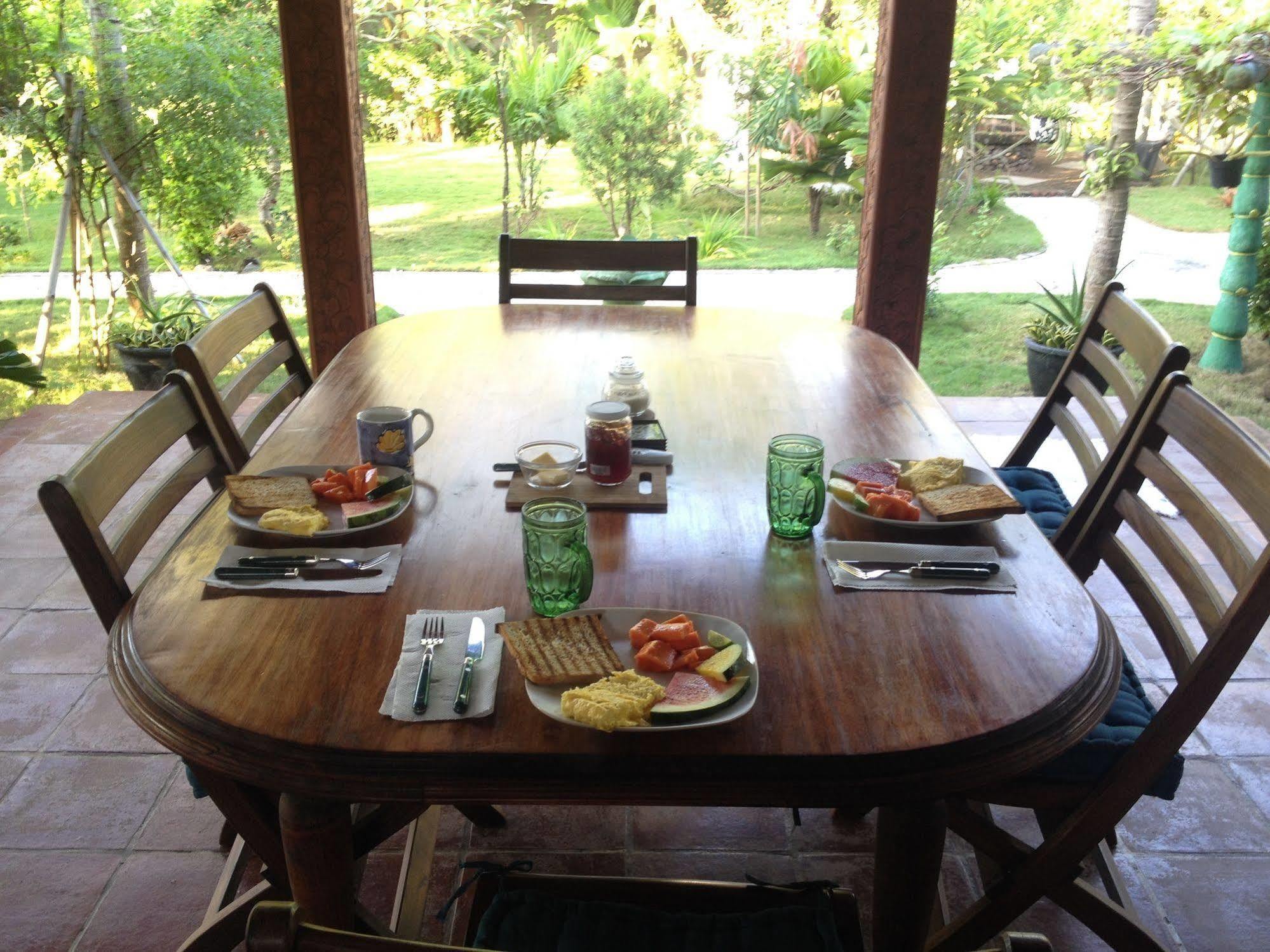 Hotel Hibiscus House Bali Pemuteran Exterior foto