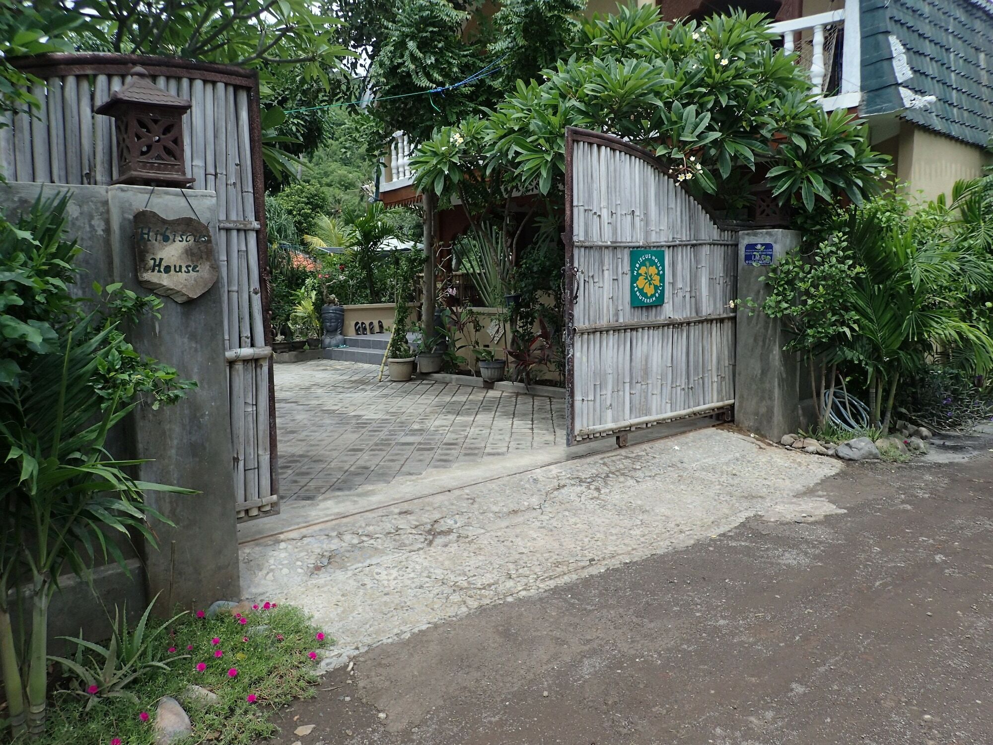 Hotel Hibiscus House Bali Pemuteran Exterior foto